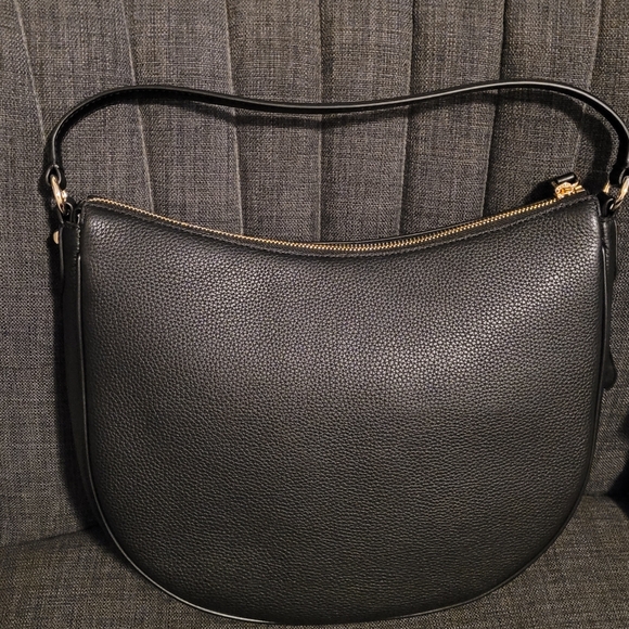 Michael Kors, black shoulder bag - Picture 3 of 5